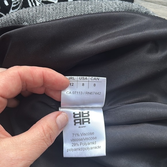 RIANI | Black and White Bow and Polka Dot Patterned Skirt / Elastic Band Size 8 - Picture 9 of 11